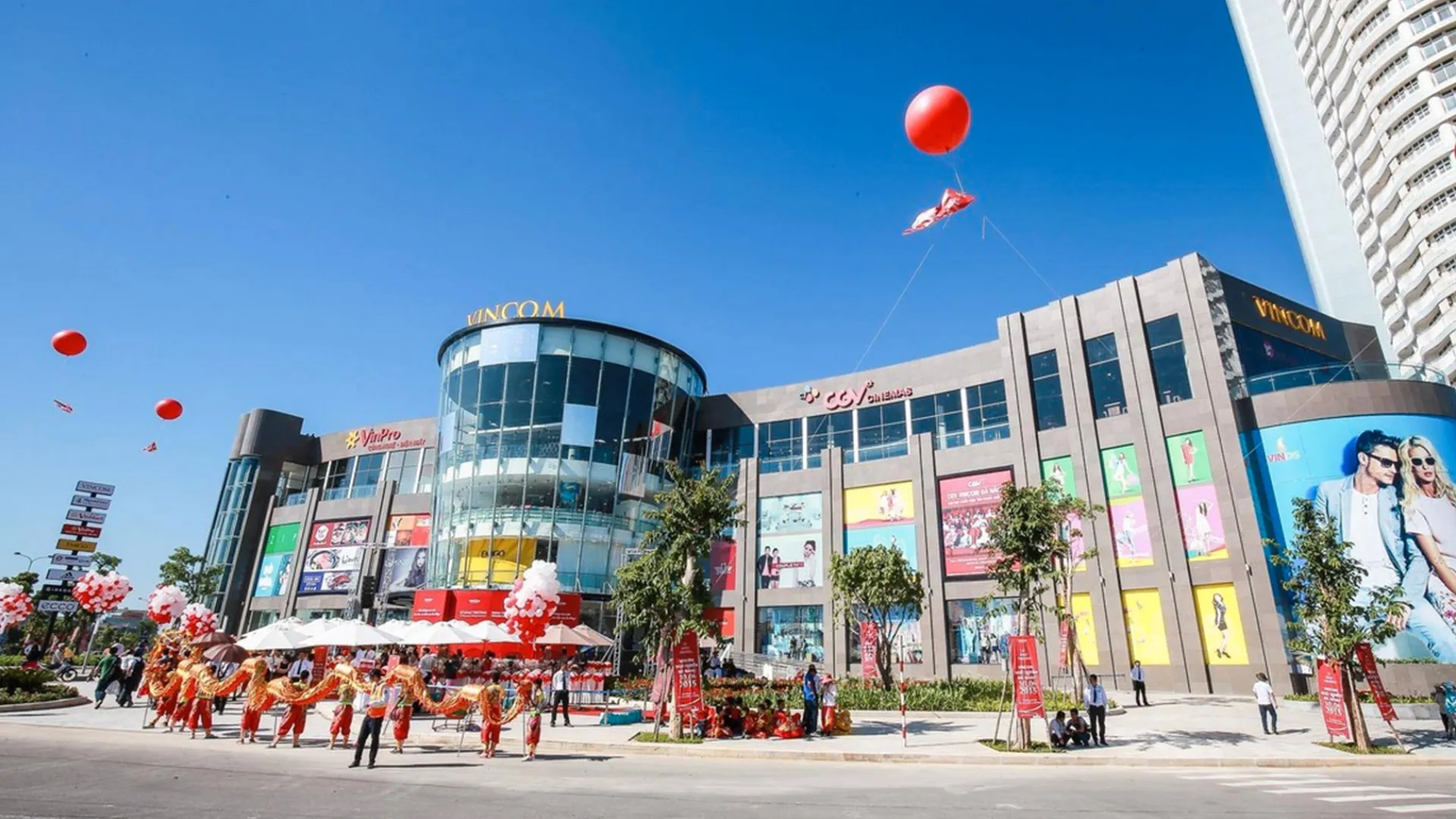 Gần các tiện ích đẳng cấp và điểm du lịch trọng điểm